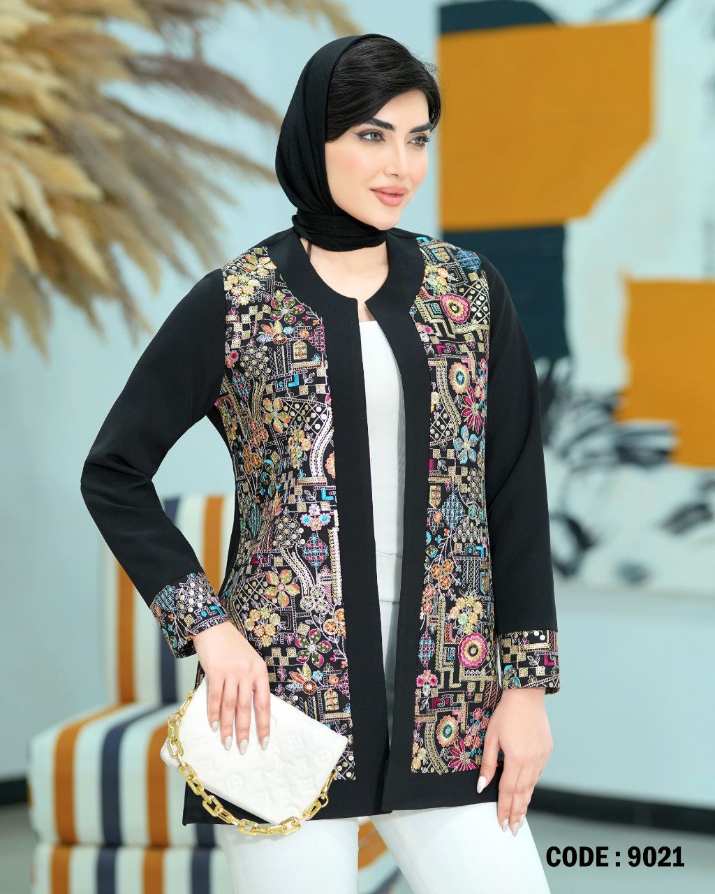 9021-3-min.jpg کت مازراتی خرجکار هندی - تصویر 1